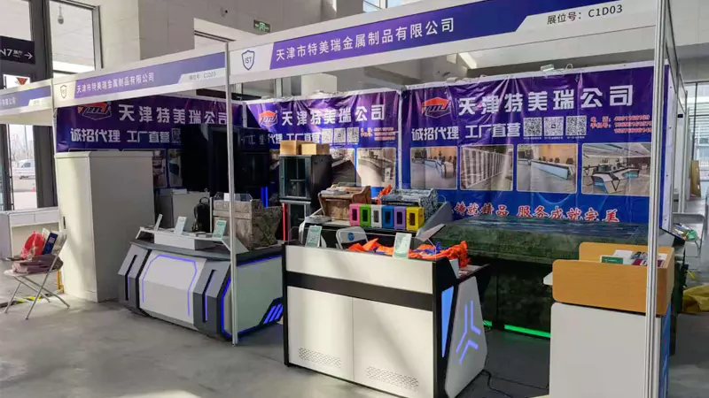 বুদ্ধিমান মনিটরিং কনসোল প্রযুক্তিগত উদ্ভাবনের ক্ষমতা প্রদর্শন করে।